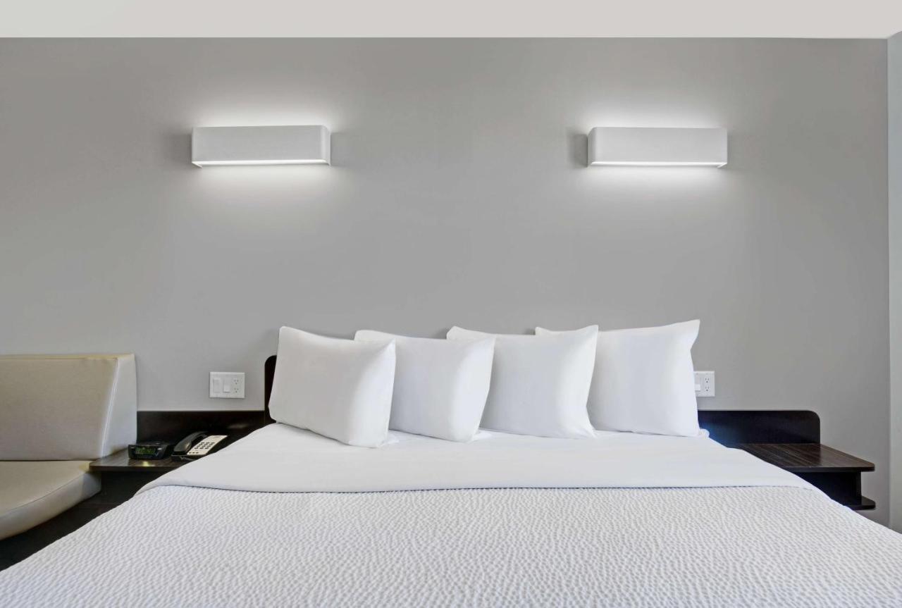 Motel 6 エアドリィ エクステリア 写真