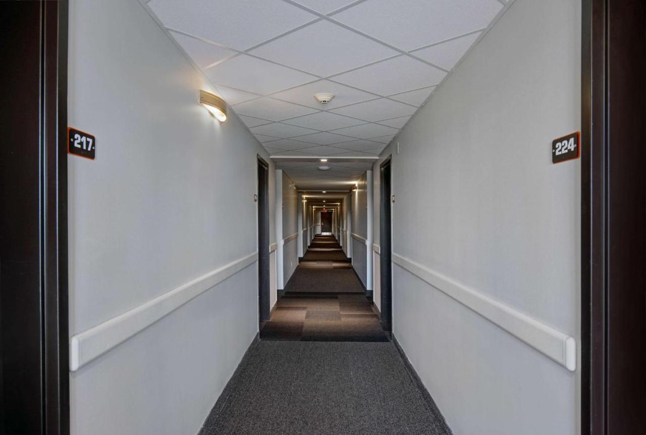 Motel 6 エアドリィ エクステリア 写真