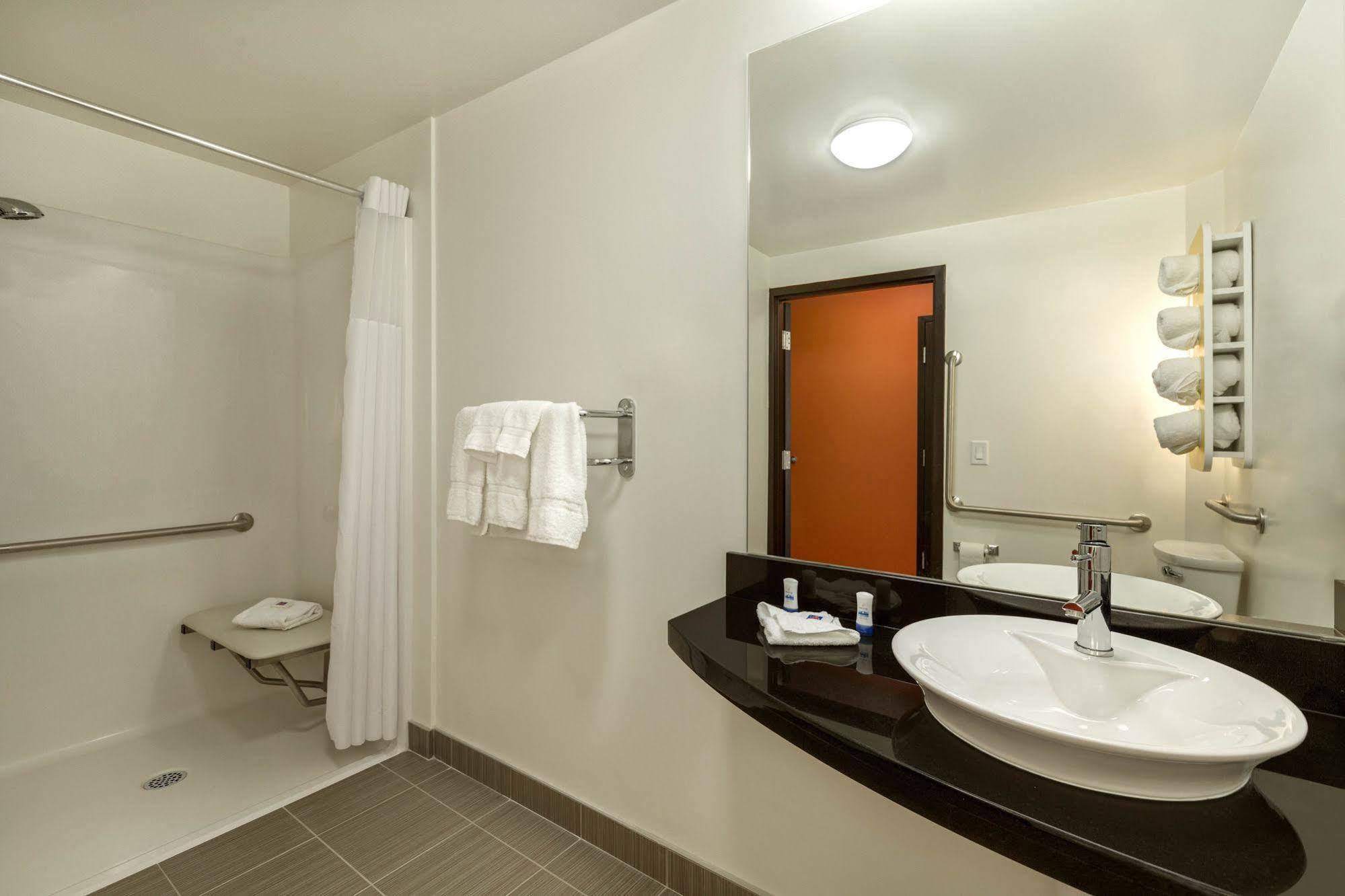 Motel 6 エアドリィ エクステリア 写真